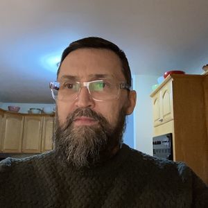 Meet your Posher, Jason